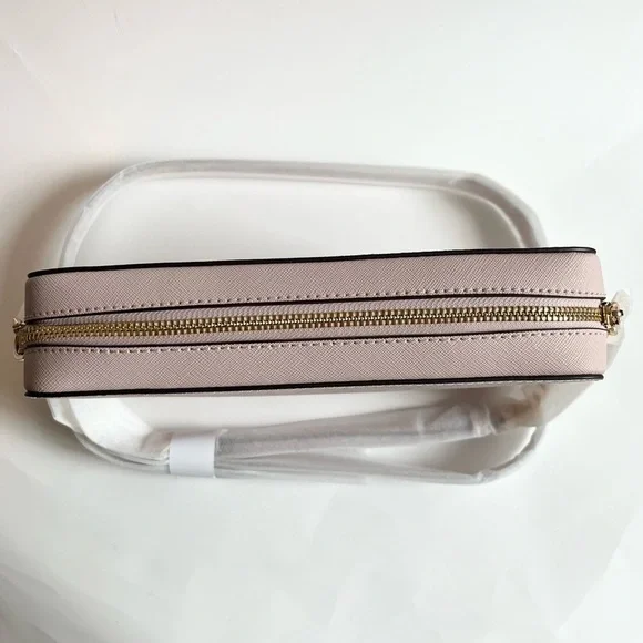 MICHAEL KORS- Jet Set LG Crossbody Bag in Light Pink with MK Print - Picture 7 of 8